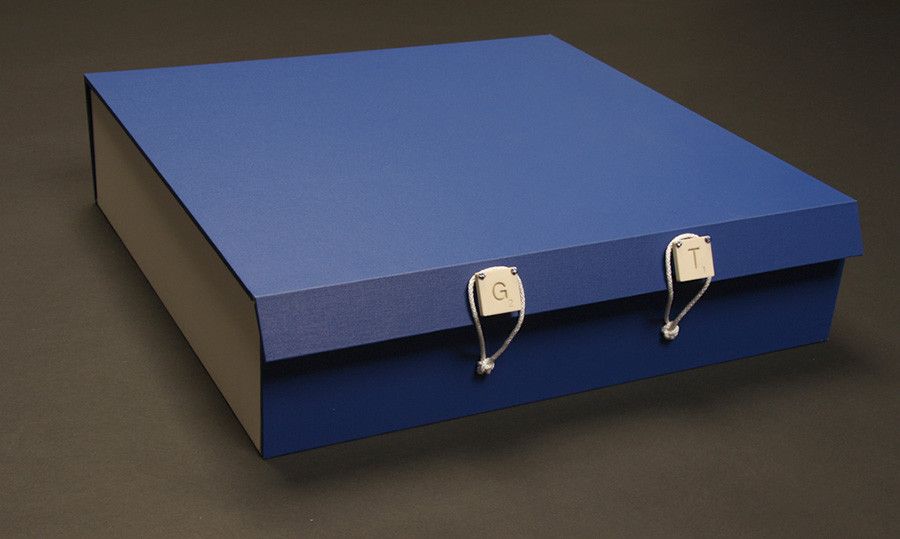 Sanzi Kermes, GT 428-275 703, closed