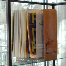 Sanzi Kermes, ERR LEFT gallery