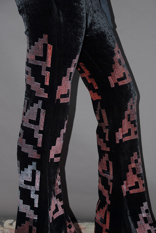 Sanzi Kermes, Textiles, Cher Velour